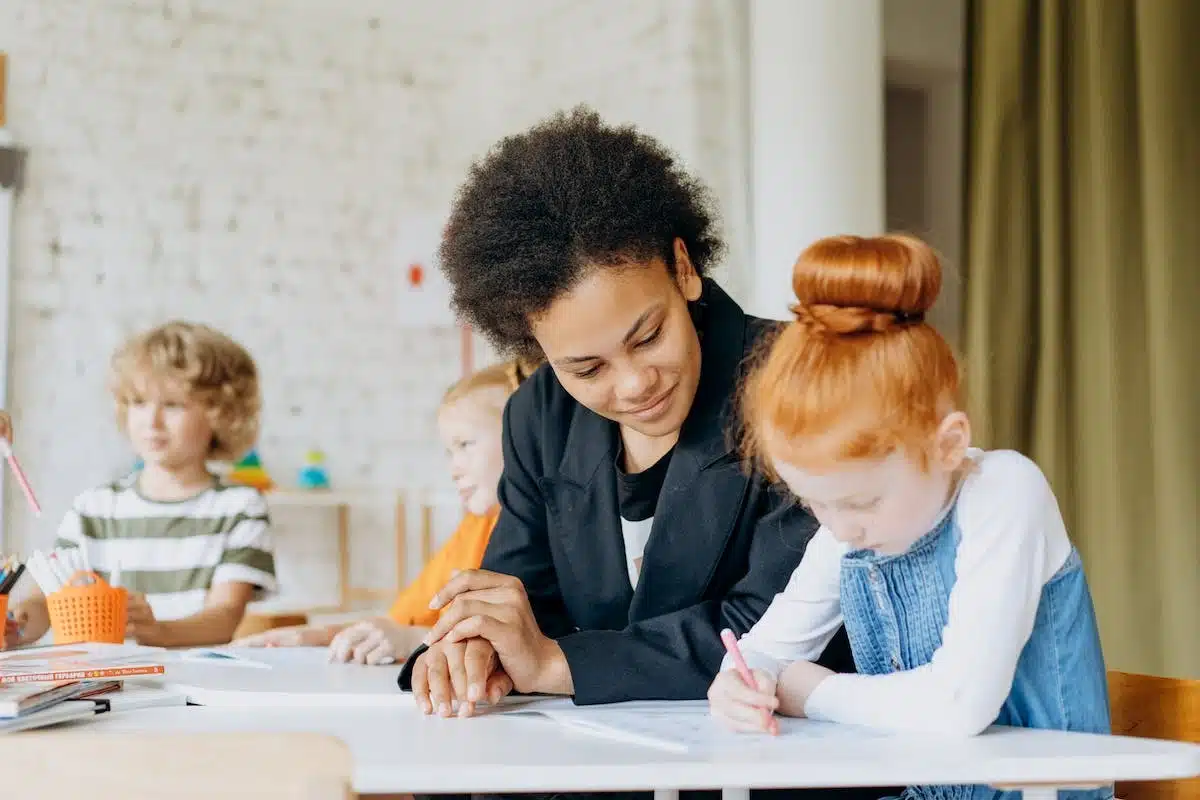 éducation  discipline